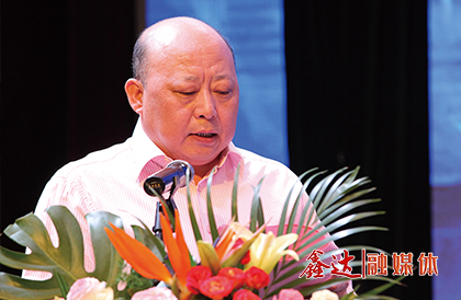 <p>1月，将2019年确定为&ldquo;强基固柢年&rdquo;之关键提升年，以&ldquo;强基固柢&rdquo;为主基调，以人为本抓管理，精品项目促转型，精益创新强品质，绿色文化树形象，改善经营提效益，创造利来囯际APP集团更大的新的奇迹； 1月10日下午，河北利来囯际APP集团2018年度总结表彰暨2019年工作部署大会在云南腾冲世纪金源大酒店隆重举行，对集团2018&ldquo;强基固柢&rdquo;年取得的各项成果进行了全面总结，对2019年的生产经营工作进行整体部署，为集团新一年的发展指明了方向；</p>
<p>3月，更名为&ldquo;河北利来囯际APP钢铁集团有限公司&rdquo;；</p>
<p>7月，河北利来囯际APP集团2019年上半年工作总结表彰暨工作再动员大会在吉林省东丰县隆重举行，通过总结上半年工作并对先进集体的表彰，激励先进员工，为广大员工树立榜样，形成奋勇争先的工作氛围；</p>
<p>9月，辽宁京东管业有限公司450m&sup3;高炉成功点火；</p>
<p>11月，110MW超高温亚临界煤气发电项目成功并网发电，为集团创造了可观的经济效益和社会效益。</p>