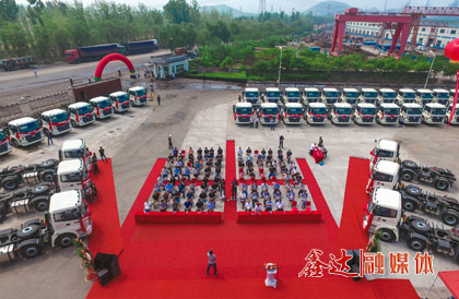 3月，康各庄铁矿顺利投产，年产铁精粉达40000多吨；租赁唐山宏达建材股份有限公司货场、沙河驿镇红庙子货场，年综合发运量达100多万吨。
