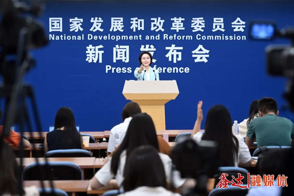 国家发展改革委：将深挖钢铁等国民经济重点行业节能降碳潜力